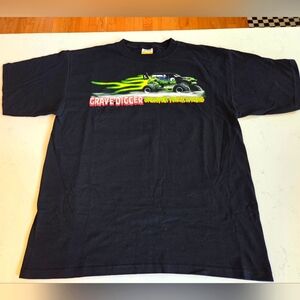 Vintage Grave Digger Monster Truck Racing Graphic T-Shirt - Size XL, EUC, RARE!